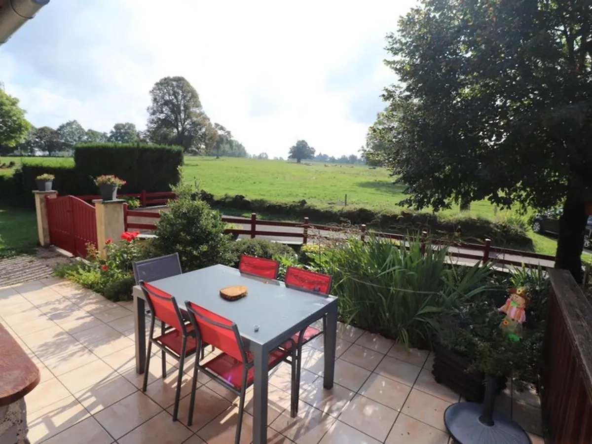 Gite Au Calme Avec Terrasse, Jardin, Cheminee, Proche De Salers Et Piste De Ski - Fr-1-742-41 Anglards-de-Salers 0*,